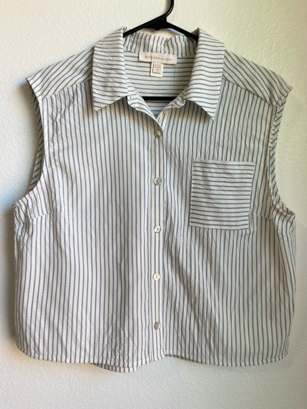 Monteau Blue & White Striped Sleeveless Collared Button-Up Top Size XL